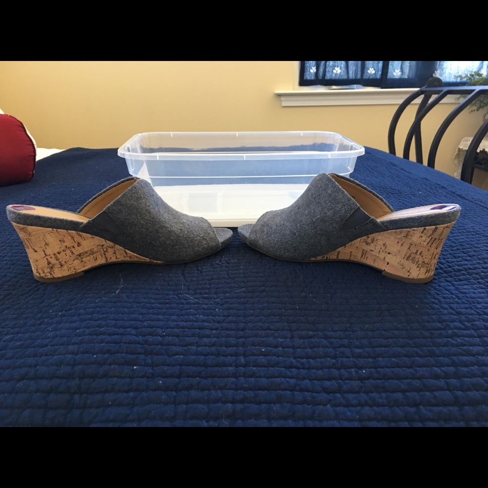 Naturalizer Woman’s Shoes